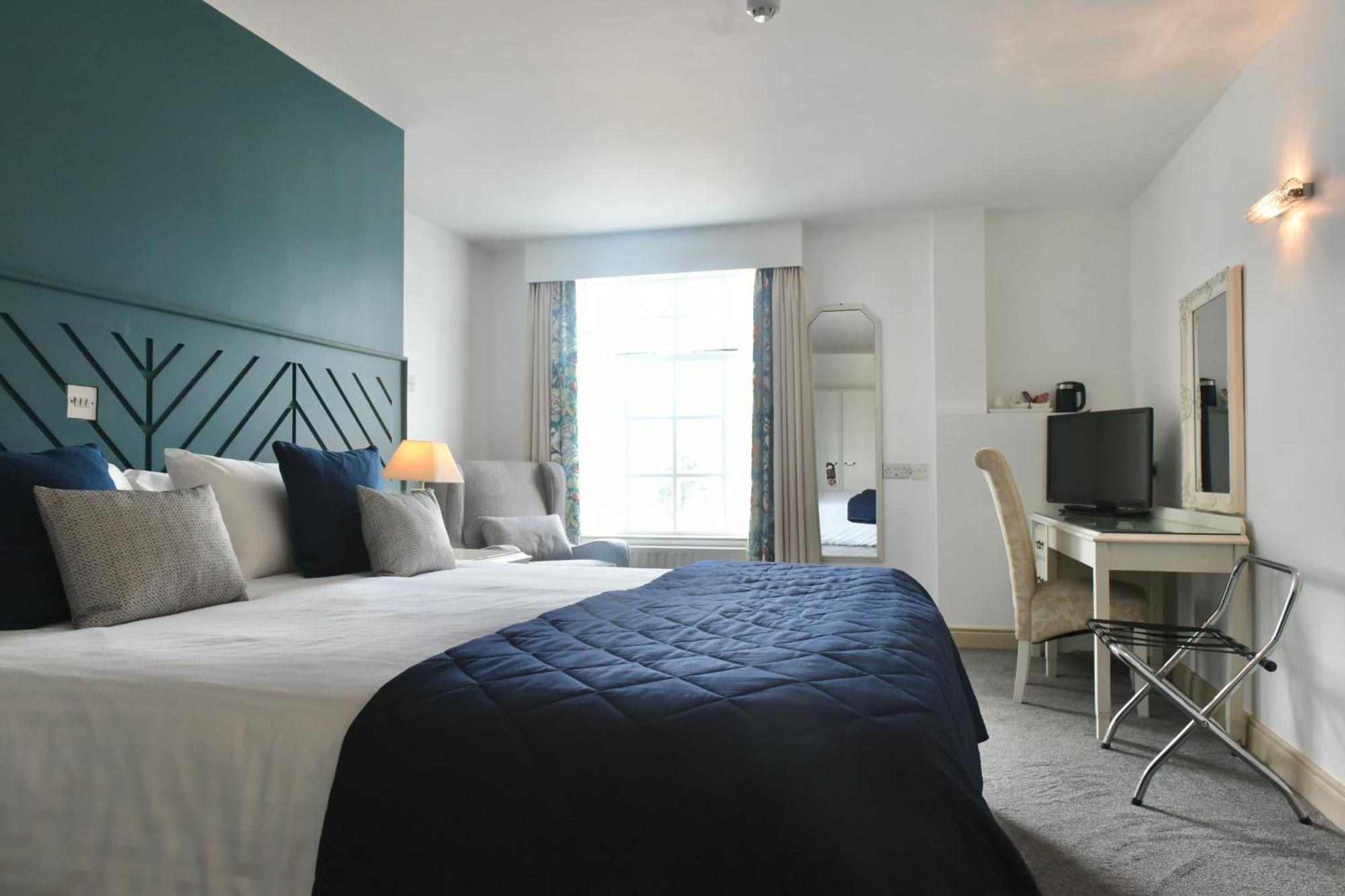 The Lough & Quay Accommodation Town Centre Warrenpoint Esterno foto