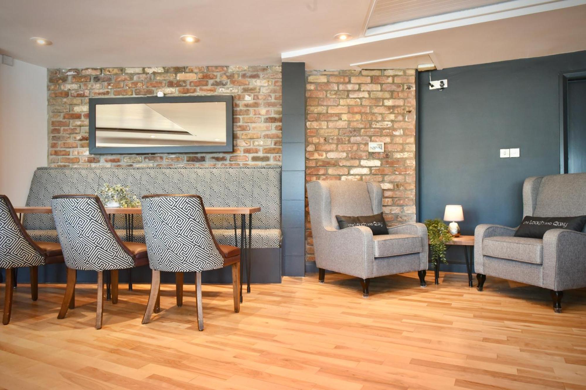 The Lough & Quay Accommodation Town Centre Warrenpoint Esterno foto